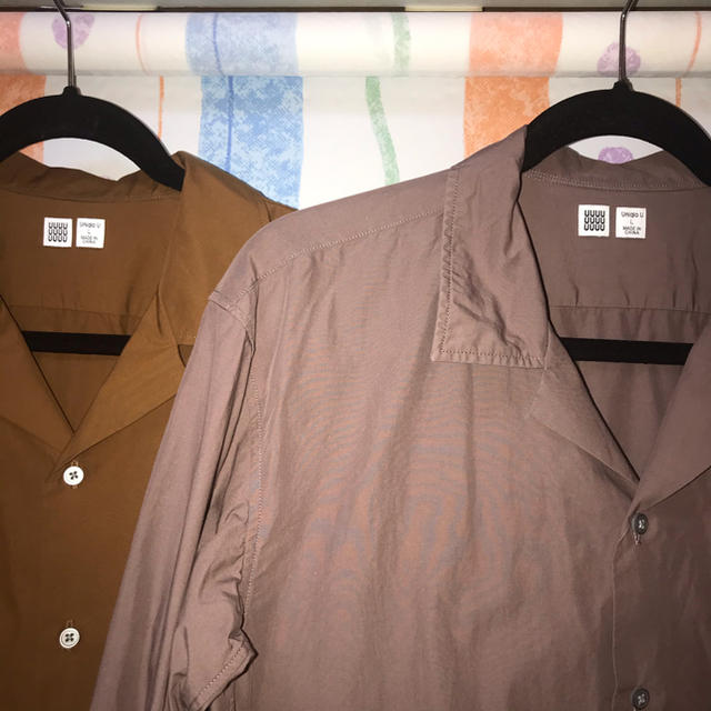 UNIQLO(ユニクロ)の茶の間様専用。UNIQLO U オープンカラーシャツ 長袖 2セット メンズのトップス(シャツ)の商品写真