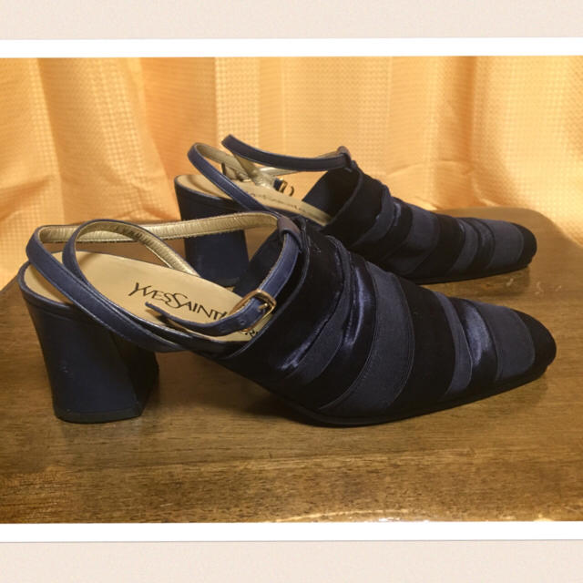 Yves Saint Laurent Beaute(イヴサンローランボーテ)のイヴサンローラン☆ミュール レディースの靴/シューズ(ミュール)の商品写真