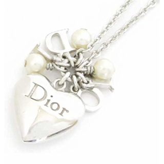ディオール(Dior)のDior ハートパール　ロゴネックレス(ネックレス)