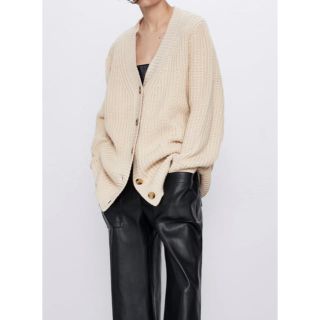 ザラ(ZARA)の新品未使用！ZARA ビッグシルエットニットカーディガン(カーディガン)