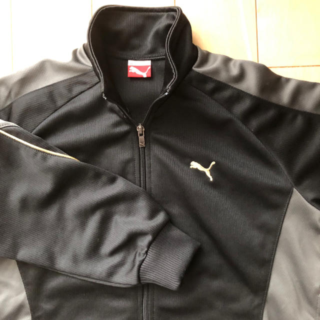 PUMA(プーマ)のPUMA プーマ ジャージ 上 長袖 120cm キッズ/ベビー/マタニティのキッズ服男の子用(90cm~)(ジャケット/上着)の商品写真