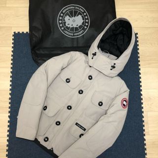 カナダグース(CANADA GOOSE)のCANADA GOOSE ダウンジャケット(ダウンジャケット)