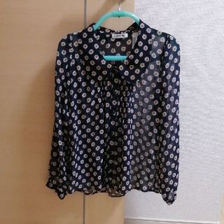 紺地白花柄シフォンブラウス(シャツ/ブラウス(長袖/七分))