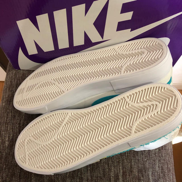 NIKE(ナイキ)の新品未使用　NIKE エスビー ズーム ブレザー ミッド エッジ 28.5cm メンズの靴/シューズ(スニーカー)の商品写真