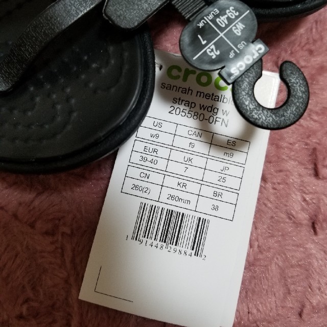 crocs(クロックス)のサンラ メタル ブロック ストラップ ウェッジ レディースの靴/シューズ(サンダル)の商品写真