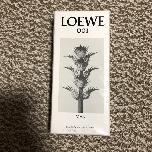 LOEWE(ロエベ)の大人気！LOEWE  001 マン　オードゥパルファン　50ml コスメ/美容の香水(ユニセックス)の商品写真