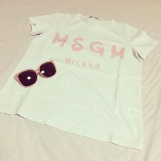 エムエスジイエム(MSGM)のこじはる着♡新品タグ付きmsgm(Tシャツ(半袖/袖なし))