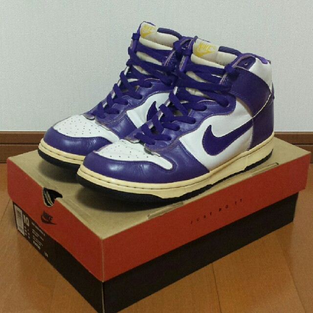 NIKE(ナイキ)の1999 NIKE DUNK HIGH LE(白×紫)US10【QS1】 メンズの靴/シューズ(スニーカー)の商品写真