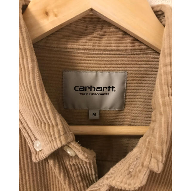 carhartt(カーハート)のたけひー様専用　カーハート　コーデュロイシャツ　ベージュ メンズのトップス(シャツ)の商品写真