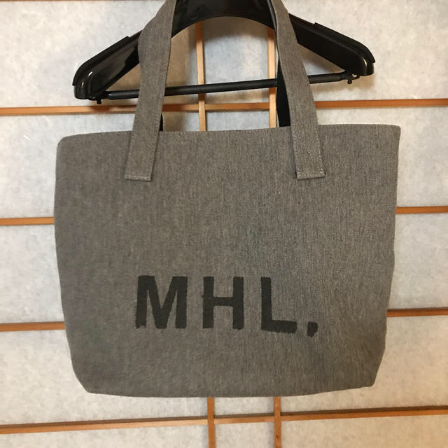 MHL. ロゴトートバッグ