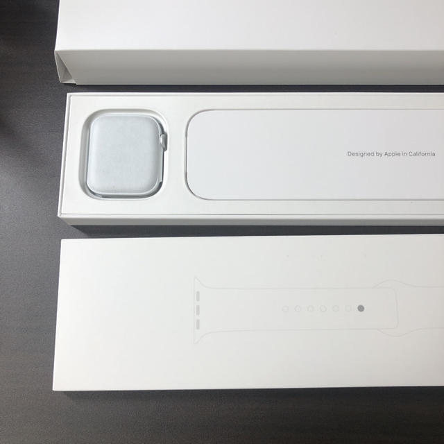 Apple Watch(アップルウォッチ)のApple Watch series 6 GPS 44mm シルバーアルミ  スマホ/家電/カメラのスマートフォン/携帯電話(スマートフォン本体)の商品写真