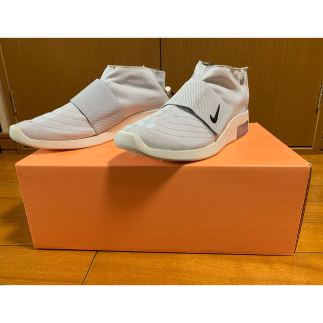 FEAR OF GOD(フィアオブゴッド)のFEAR OF GOD × NIKE MOC PUREPLATINUM 28cm メンズの靴/シューズ(スニーカー)の商品写真