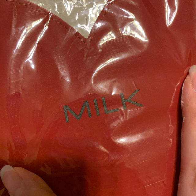 MILK(ミルク)のMILK ノベルティポーチ レディースのファッション小物(ポーチ)の商品写真