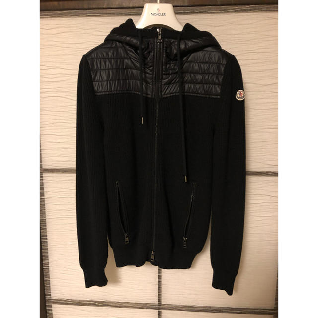 MONCLER(モンクレール)のモンクレール ニットパーカー BLACK 正規品 T.T様専用 メンズのトップス(パーカー)の商品写真