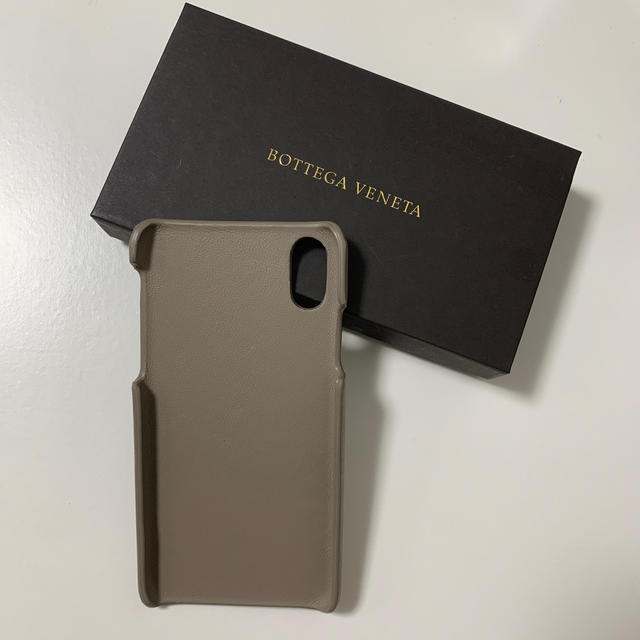 Bottega Veneta(ボッテガヴェネタ)のお値下げ中❗️【新品】Bottega Veneta iphone ケース スマホ/家電/カメラのスマホアクセサリー(iPhoneケース)の商品写真