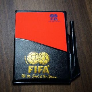 スコア帳 サッカー フットサル 審判手帳 レッドカードイエローカード　ＦIＦA(その他)