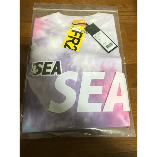 Supreme(シュプリーム)のWIND AND SEA FR2 T-shirt マルチカラー Mサイズ メンズのトップス(Tシャツ/カットソー(半袖/袖なし))の商品写真