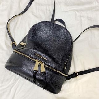 マイケルコース(Michael Kors)のMichael kors ブラック　リュック(リュック/バックパック)