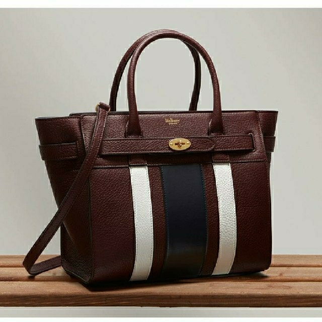 Mulberry(マルベリー)のunachiko様専用マルベリー ジップドベイズウォーター☆ボルドー限定色バッグ レディースのバッグ(ショルダーバッグ)の商品写真