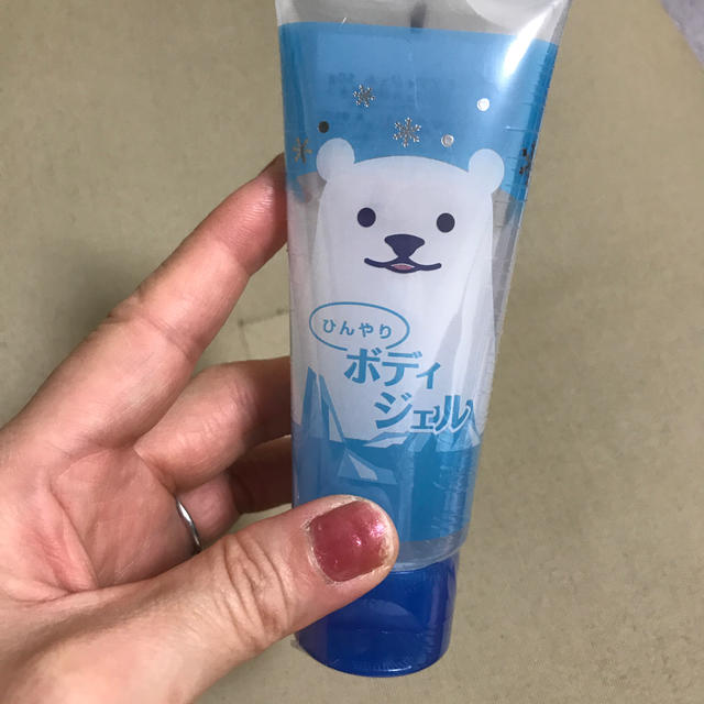 ひんやりボディジェル　50g[ボディ用ジェル状化粧水］ コスメ/美容のボディケア(ボディマッサージグッズ)の商品写真