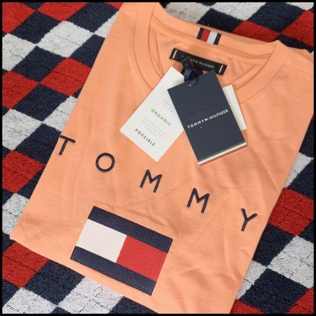 TOMMY HILFIGER(トミーヒルフィガー)のフラッグロゴ Tシャツ ピンクL TOMMY HILFIGER メンズのトップス(Tシャツ/カットソー(半袖/袖なし))の商品写真
