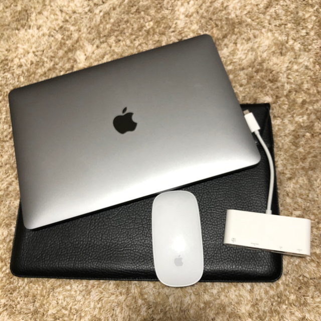 Apple(アップル)のMacBook Air 2019 スマホ/家電/カメラのPC/タブレット(ノートPC)の商品写真