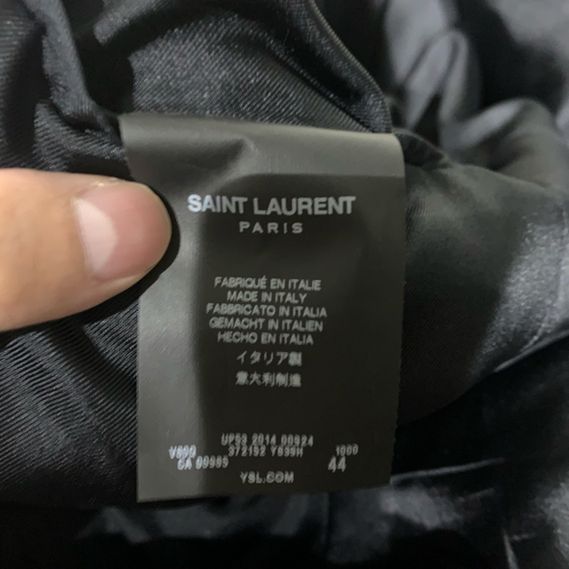 Saint Laurent(サンローラン)のSaint Laurent スモーキングジャケット 44 メンズのジャケット/アウター(テーラードジャケット)の商品写真