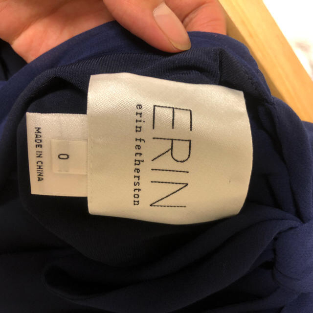 UNITED ARROWS(ユナイテッドアローズ)の着用一度のみ！ERIN ワンピースドレス　サイズ0(7〜9号) レディースのワンピース(ひざ丈ワンピース)の商品写真