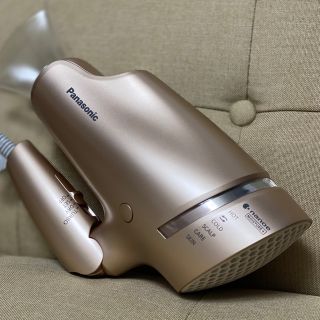 パナソニック(Panasonic)のヘアードライヤー　ナノケア　Panasonic(ドライヤー)