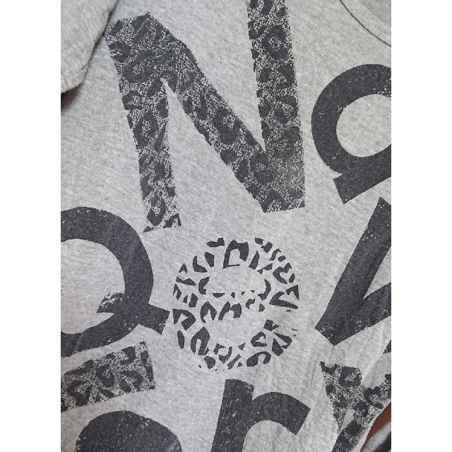Tシャツ英字 うみ様専用 レディースのトップス(Tシャツ(長袖/七分))の商品写真