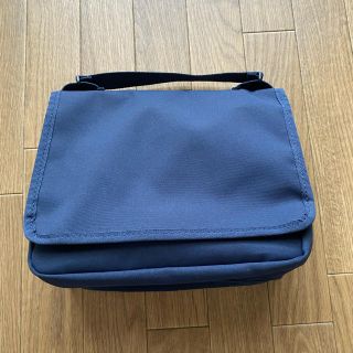 ムジルシリョウヒン(MUJI (無印良品))の無印良品　ポリエステル・おむつポーチ ネイビー・２３×１７×１０ｃｍ(ベビーおむつバッグ)