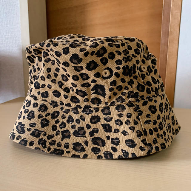 WEGO(ウィゴー)のWEGO ヒョウ柄　バケット帽 レディースの帽子(ハット)の商品写真