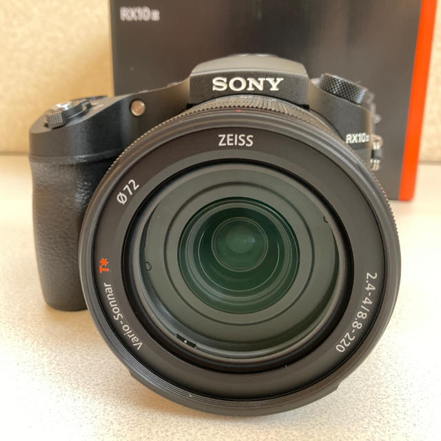 SONY(ソニー)のSONY DSC-RX10M3 サイバーショット メーカー交換品 おまけ付き スマホ/家電/カメラのカメラ(コンパクトデジタルカメラ)の商品写真