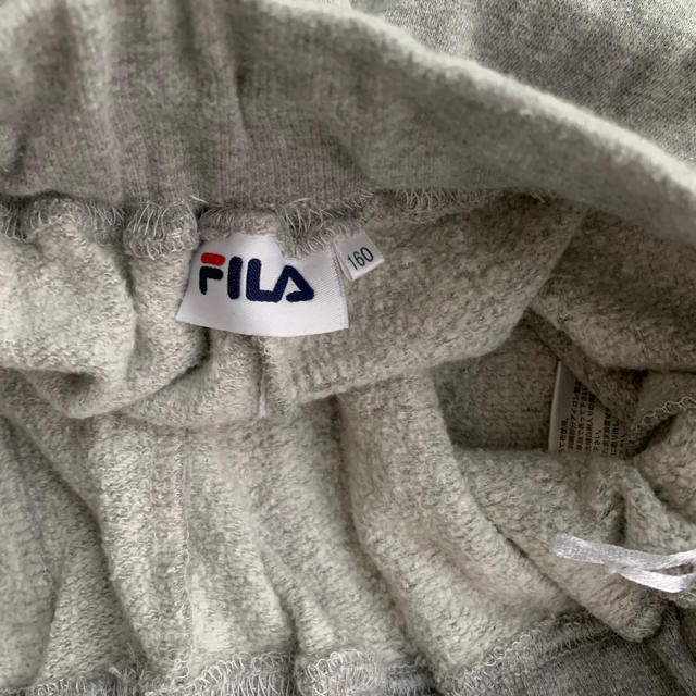 FILA(フィラ)の✴︎FILAスエット裏起毛160✴︎ キッズ/ベビー/マタニティのキッズ服男の子用(90cm~)(パンツ/スパッツ)の商品写真