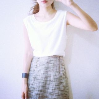 ザラ(ZARA)のzara タンクトップ ホワイト(Tシャツ(半袖/袖なし))