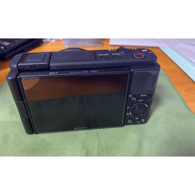 取寄販売 SONY VLOGCAM ZV-1+おまけ コンパクトデジタルカメラ