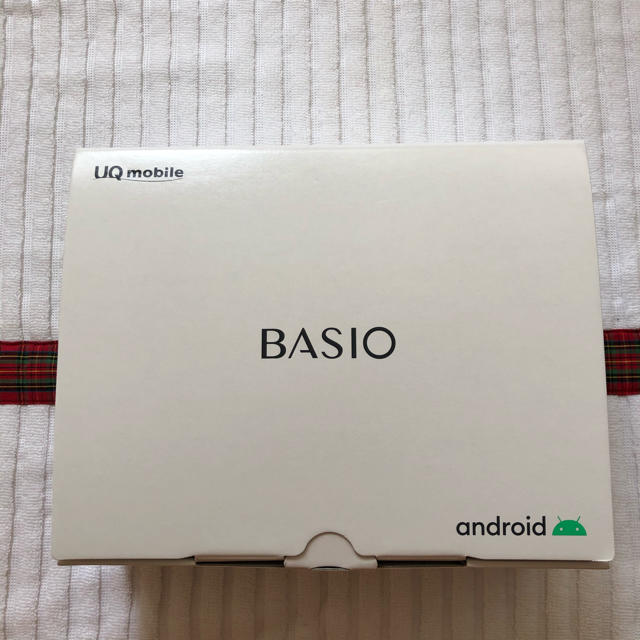 新品スマホ本体 BASIO4