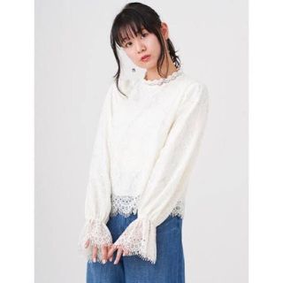 ダブルクローゼット(w closet)のスカラップレースブラウス(シャツ/ブラウス(長袖/七分))