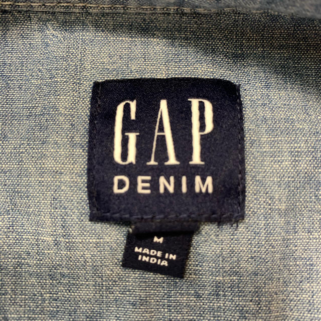 GAP(ギャップ)の*GAP 長袖デニムシャツ レディースM  レディースのトップス(シャツ/ブラウス(長袖/七分))の商品写真