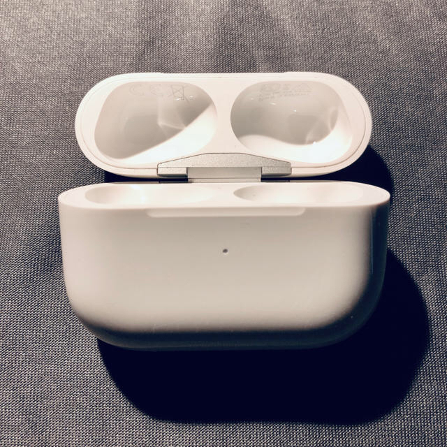 【国内正規品】airpod pro 充電ケースのサムネイル