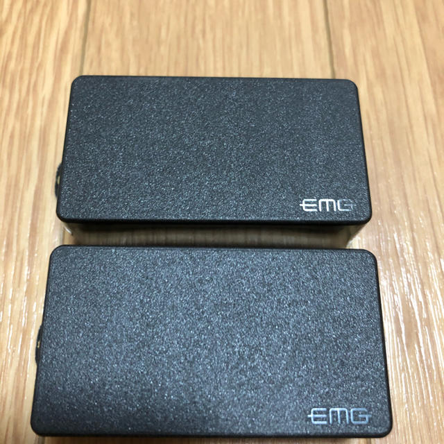 EMG81とEMG60ピックアップ | フリマアプリ ラクマ