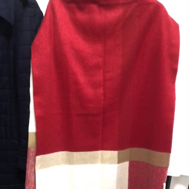 Michael Kors(マイケルコース)のマイケルコース　大判ストール レディースのファッション小物(ストール/パシュミナ)の商品写真