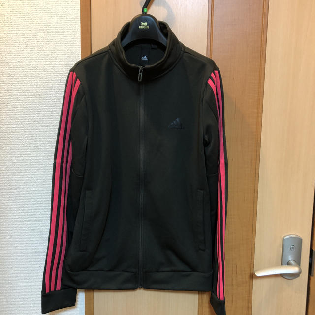 adidas(アディダス)の【りか様専用　新品未使用品】アディダスジャージ上下L  レディースのレディース その他(その他)の商品写真