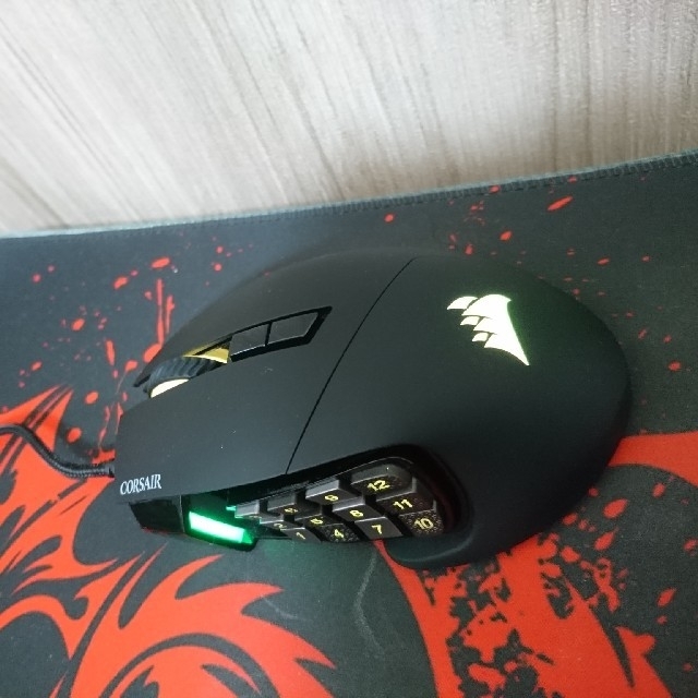 Corsair Scimitar Pro RGB ゲーミングマウス