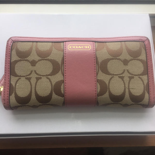 COACH♡ピンク長財布