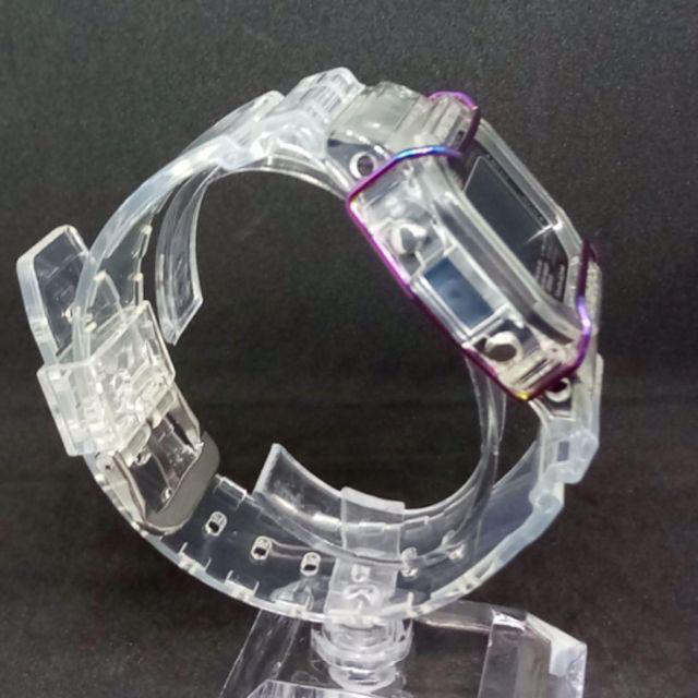 レインボー 虹 バンパー プロテクター M5610 系社外 g ジーショック メンズの時計(腕時計(デジタル))の商品写真