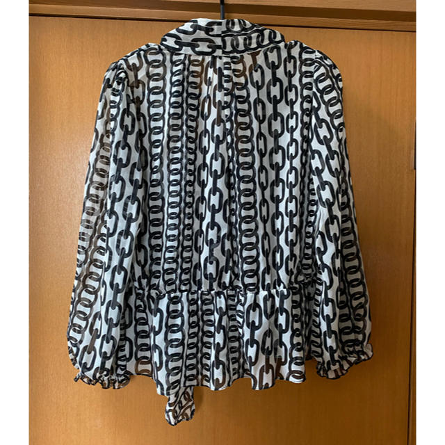 ZARA(ザラ)のZARA ブラウス レディースのトップス(シャツ/ブラウス(長袖/七分))の商品写真