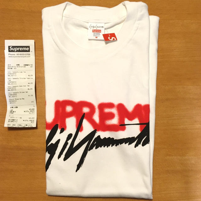 Supreme(シュプリーム)のSupreme Yohji Yamamoto  Logo Tee 白Mサイズ メンズのトップス(Tシャツ/カットソー(半袖/袖なし))の商品写真