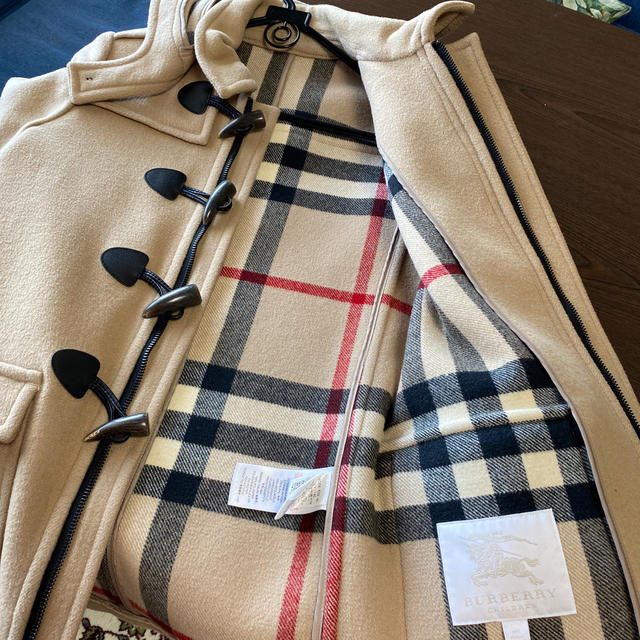 BURBERRY(バーバリー)のバーバリーチルドレン　10Y 140 ダッフルコート キッズ/ベビー/マタニティのキッズ服男の子用(90cm~)(コート)の商品写真