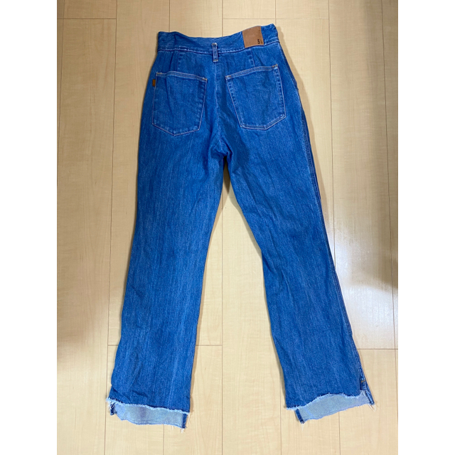 Spick & Span(スピックアンドスパン)の5 1/2 BEAUTY-LINE SLIT DENIM レディースのパンツ(デニム/ジーンズ)の商品写真